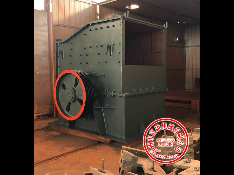 重锤式午夜家庭影院机